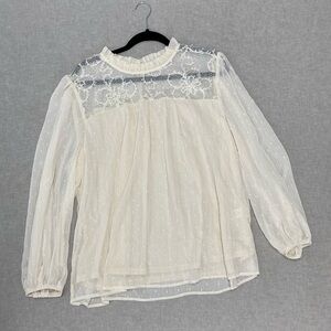 SWEET RAIN, Women's loose long-sleeved blouse. size 2X beige